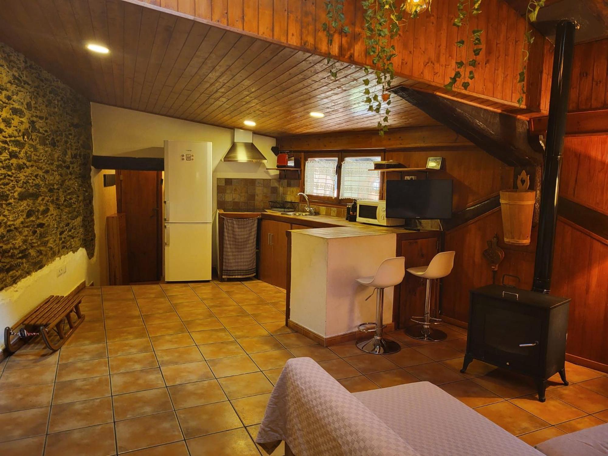Apto Rustico En Osseja Apartment Ngoại thất bức ảnh